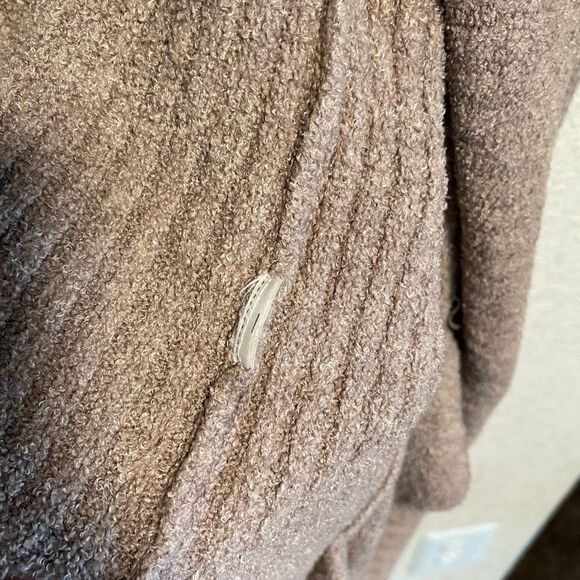 Barefoot Dreams- CozyChic Lite Montecito Cardigan, Size S/M - Picture 8 of 12